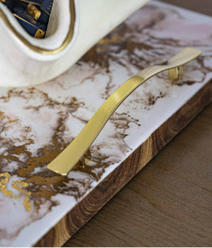Bandeja Río Greta White Rosa Gold en resina, hecha a mano por Dammar