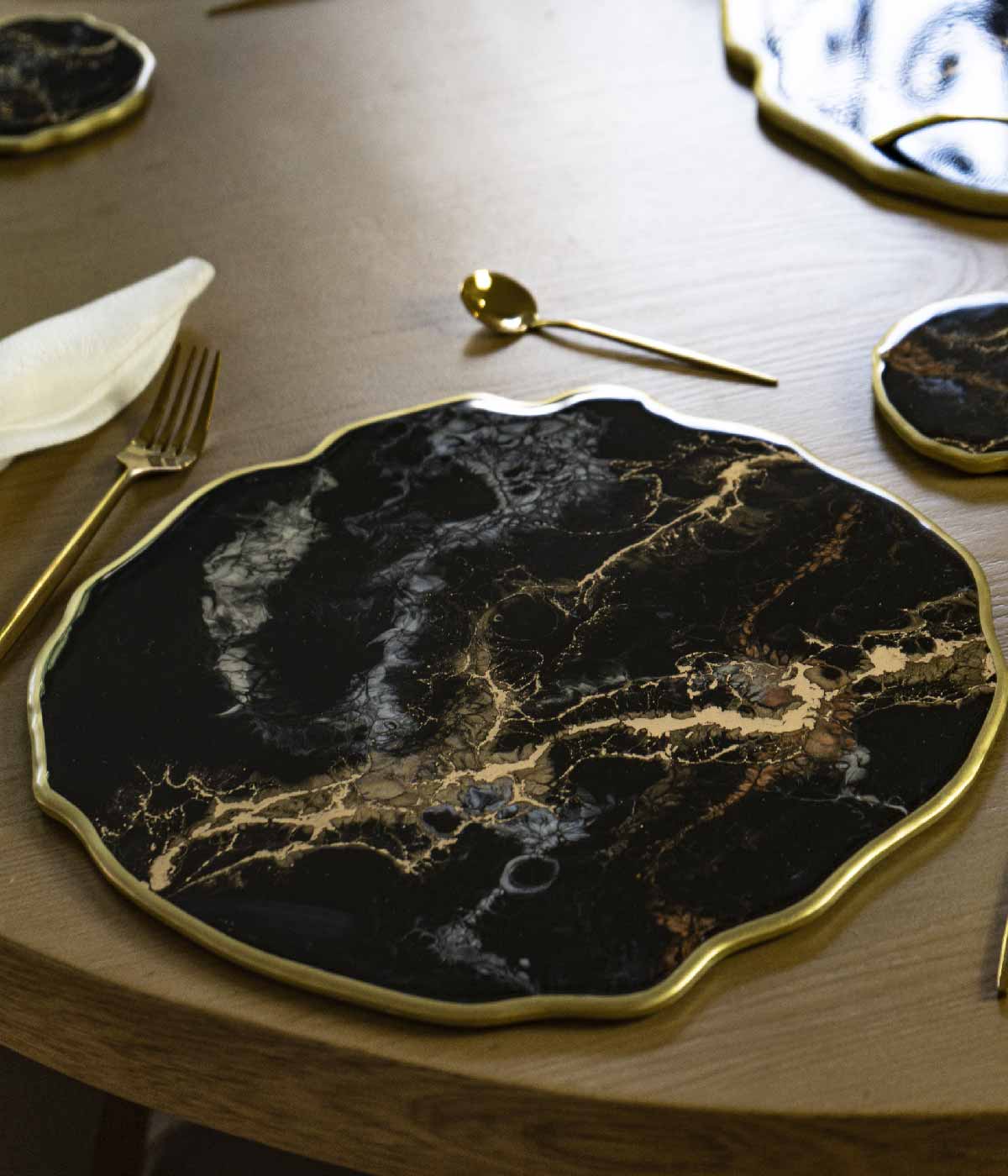 Individuales Volcanik en resina, hechos a mano por Dammar