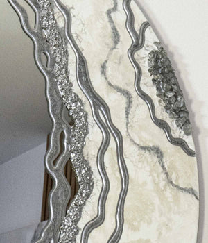 Espejo redondo Greta White Silver piedras, hecho a mano por Dammar