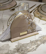 Servilletero Malva Gold Spring Beige en resina, hecho a mano por Dammar