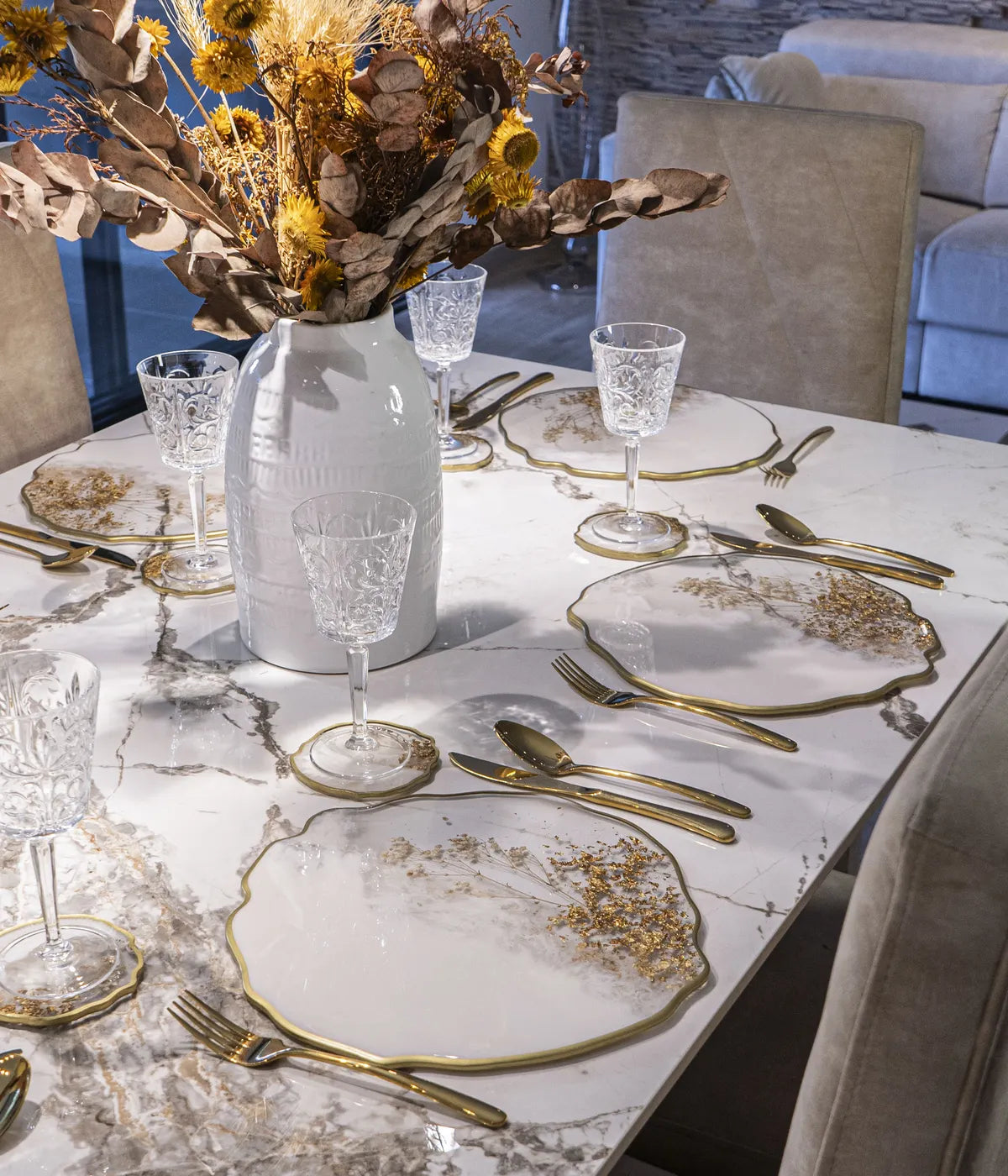 Individuales White Blossom Gold en resina, hechos a mano por Dammar