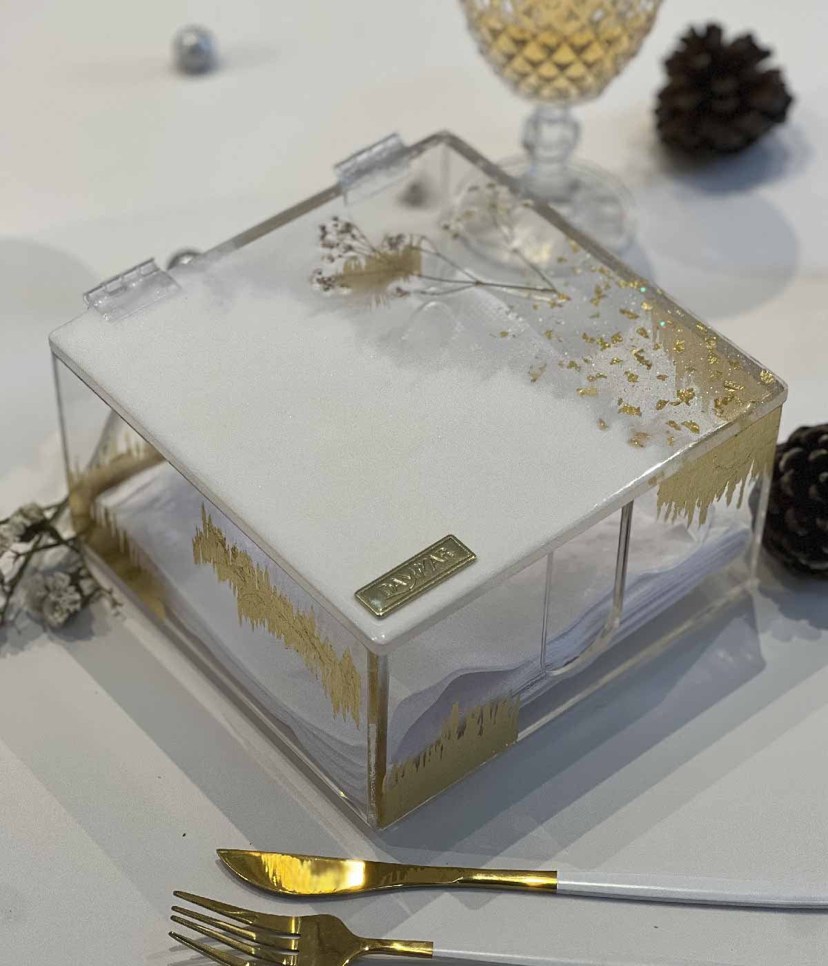 Cofre de lujo Mauna White Blossom Gold