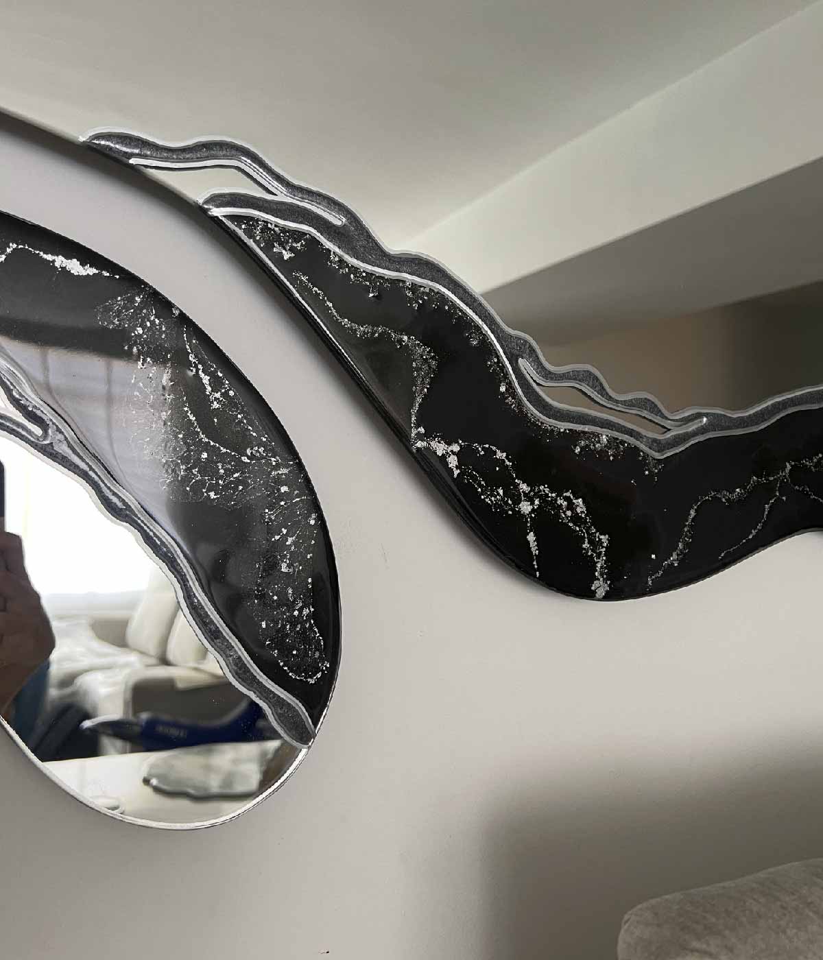 Espejo Melted Black and Silver, hecho a mano por Dammar
