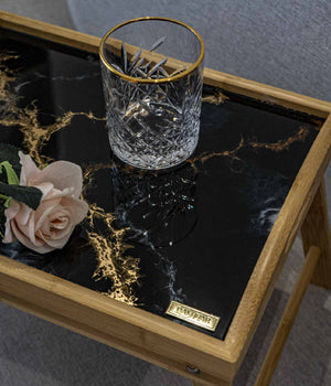 Mesa de cama Volcanik en resina, hecha a mano por Dammar