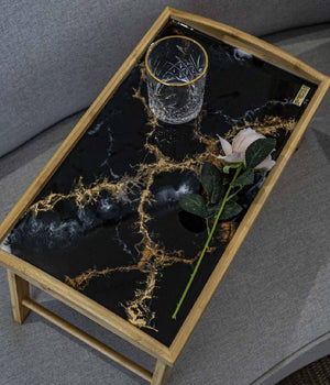 Mesa de cama Volcanik en resina, hecha a mano por Dammar