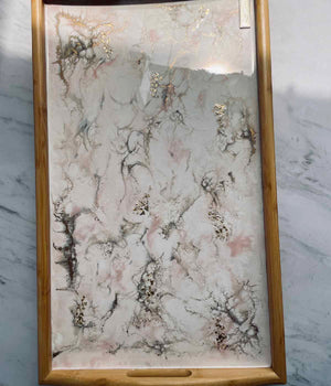 Mesa de cama Greta White Rosa Gold en resina, hecha a mano por Dammar