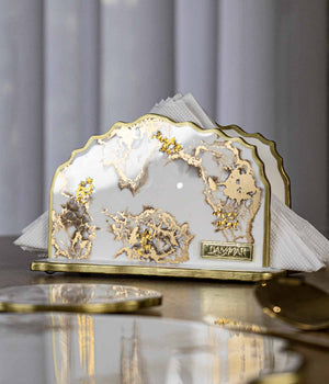 Servilletero Victoria Greta White Gold en resina, hecho a mano por Dammar