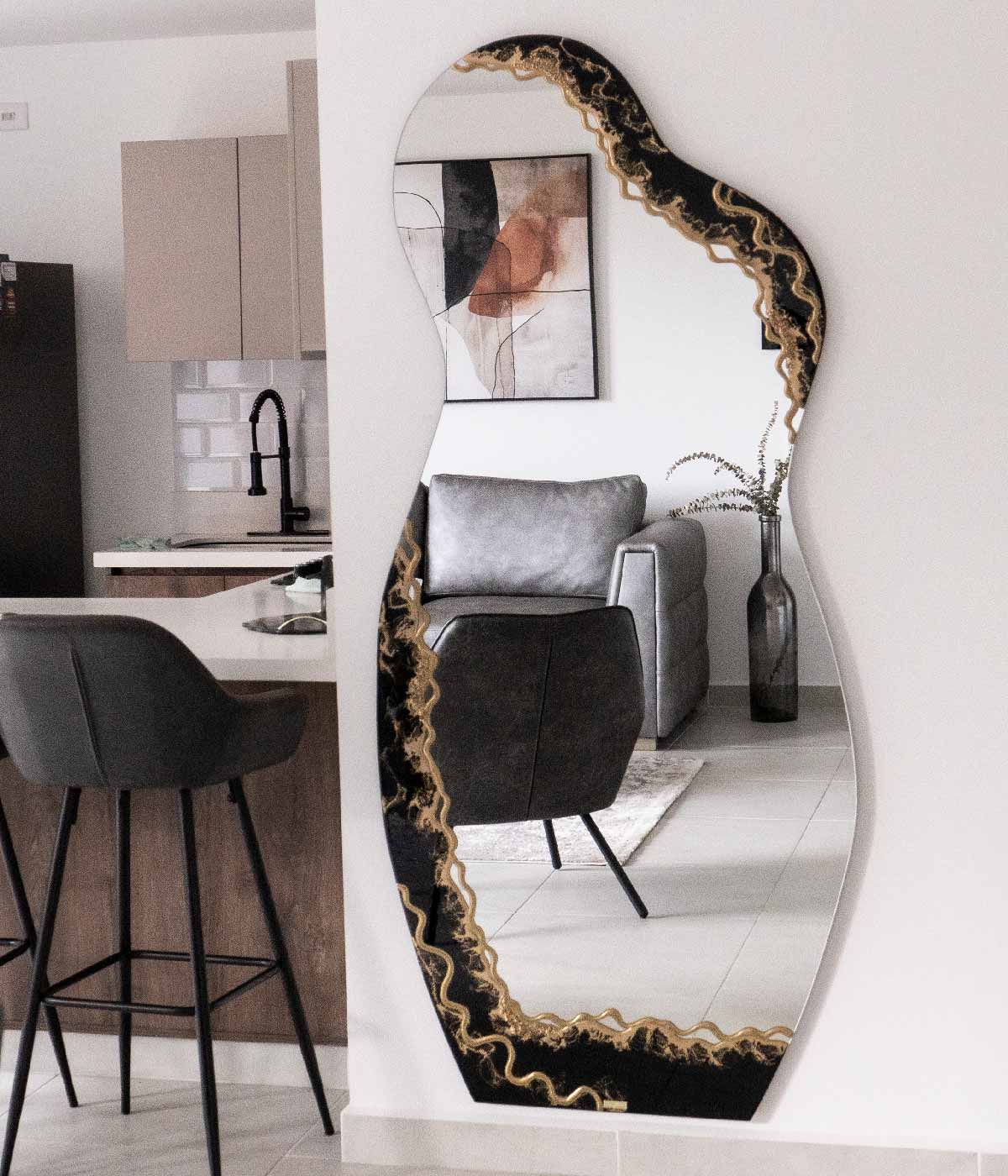 Espejo Afrodita Greta Black Gold