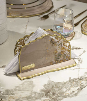 Servilletero Victoria Gold Spring Beige en resina, hecho a mano por Dammar