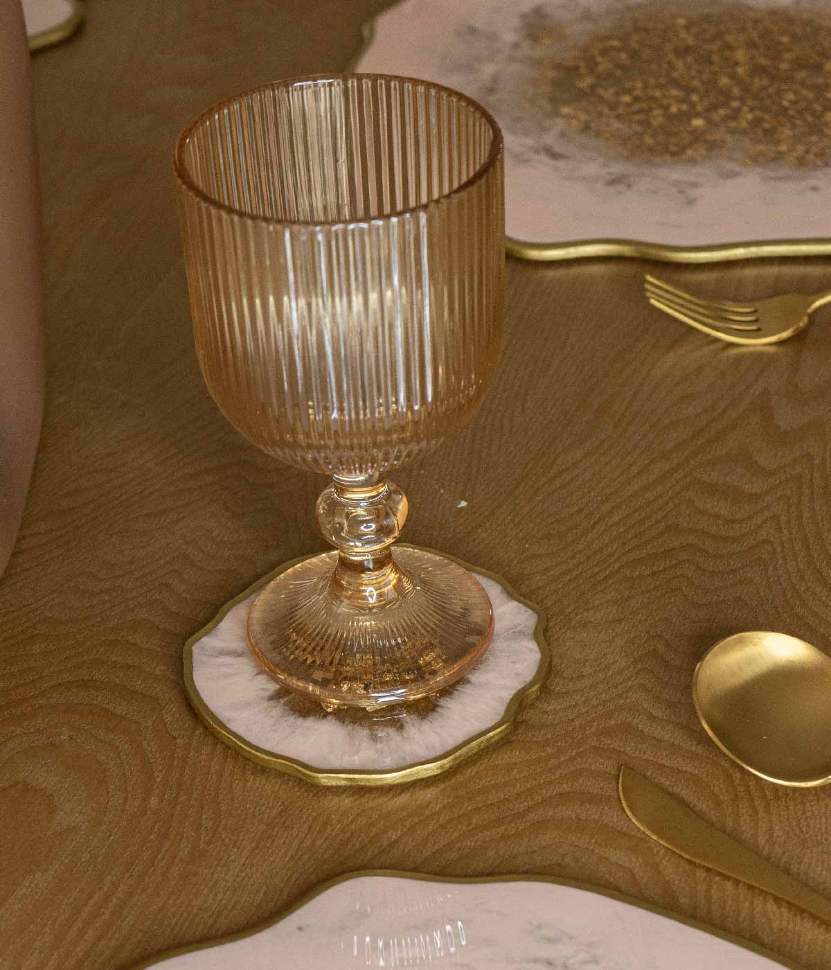 Individuales Habanna Pink Gold en resina, hechos a mano por Dammar
