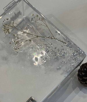 Cofre de lujo Mauna White Blossom Silver