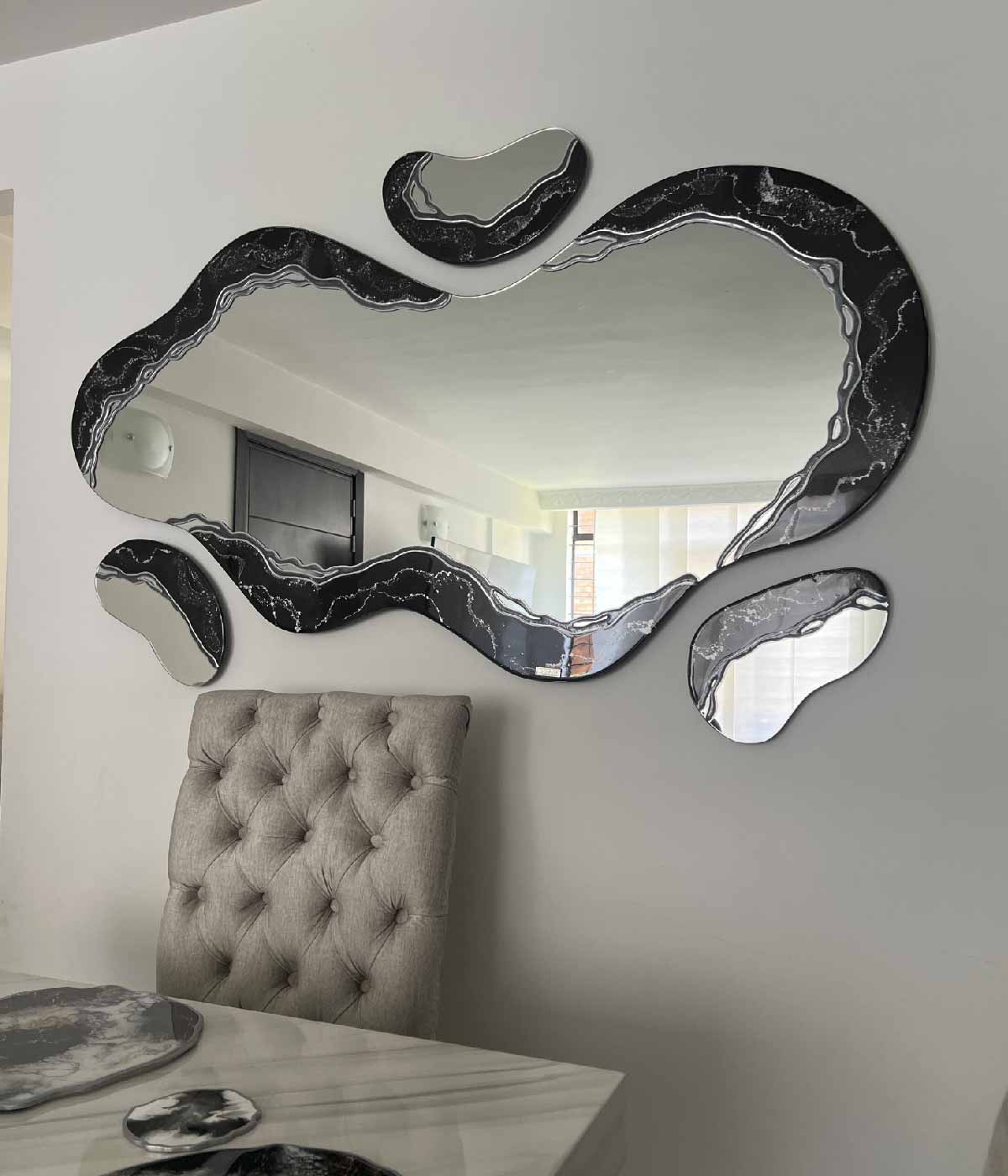 Espejo Melted black and silver