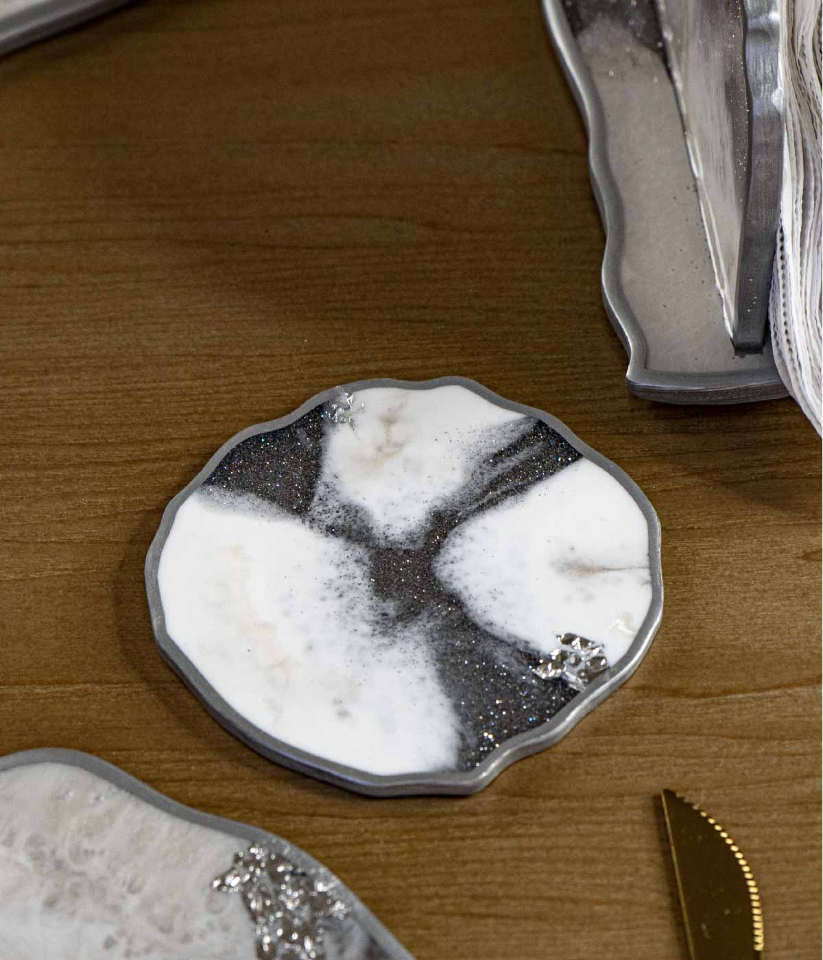 Portavasos Noël Silver en resina, hechos a mano por Dammar