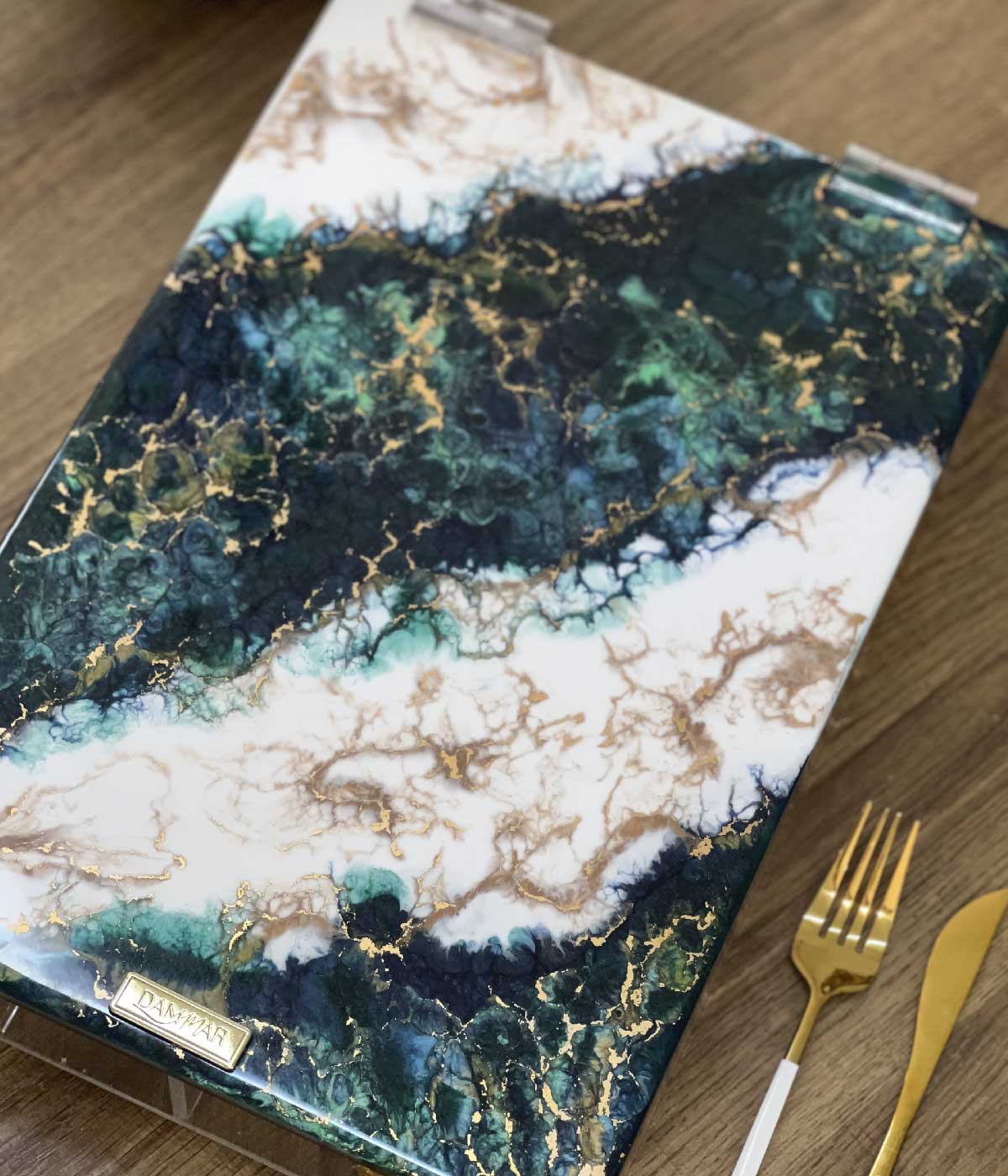 cubiertero en resina