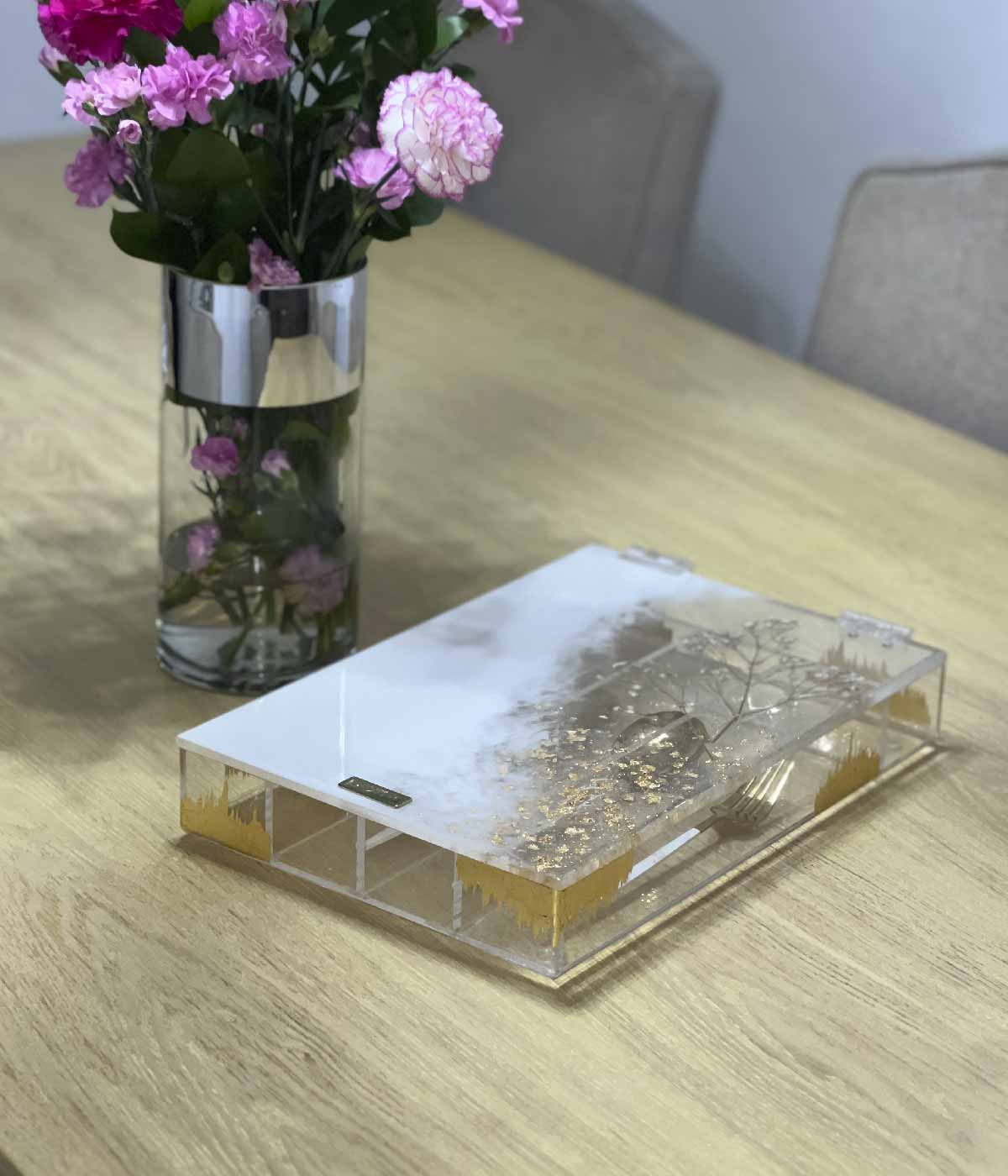 cubiertero en resina