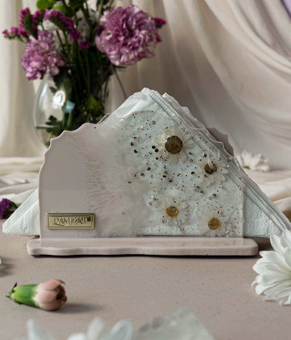 Servilletero Victoria Vida en resina, hecho a mano por Dammar
