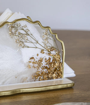 Servilletero Victoria White Blossom Gold en resina, hecho a mano por Dammar