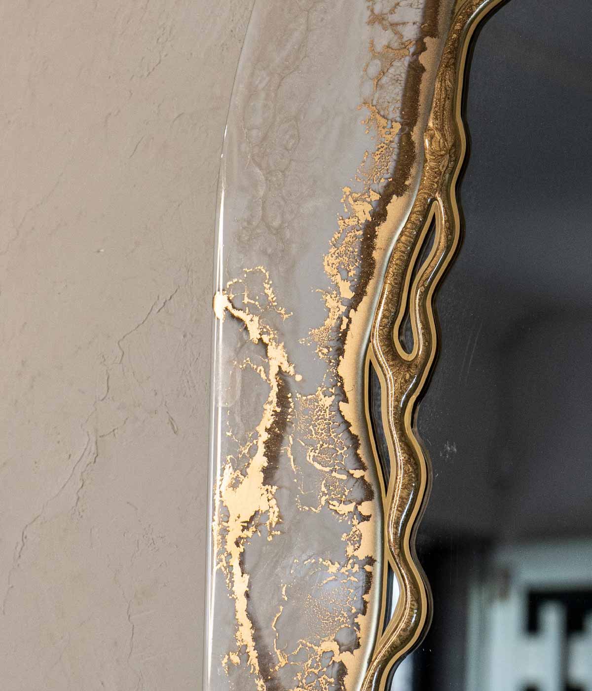 Espejo ovalado Turín White Gold 130x60, hecho a mano por Dammar
