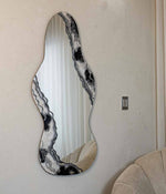 Espejo Venus Big Sirius Silver, hecho a mano por Dammar