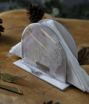 Servilletero Malva Noël Silver en resina, hecho a mano por Dammar