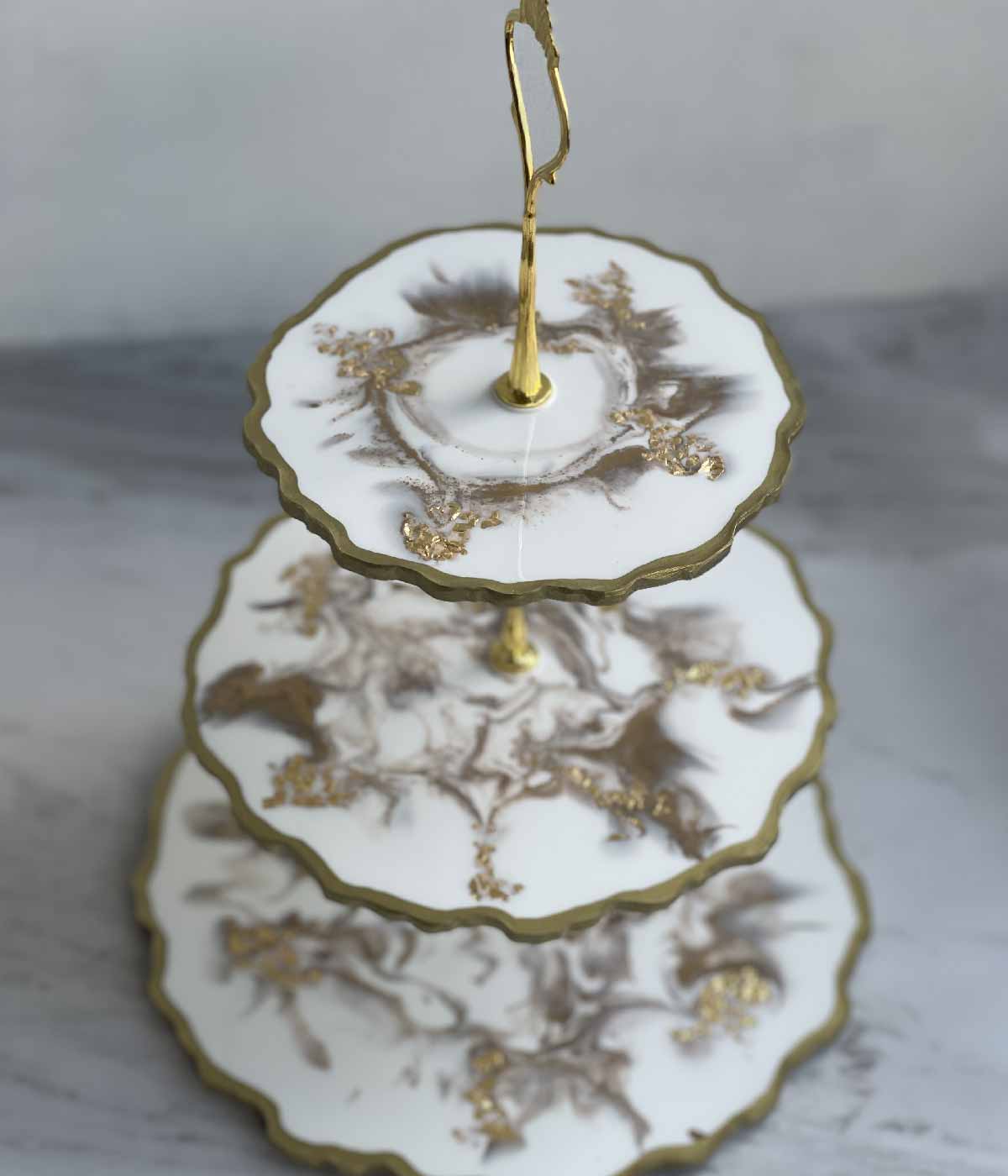 Torre multiniveles Greta White Gold
