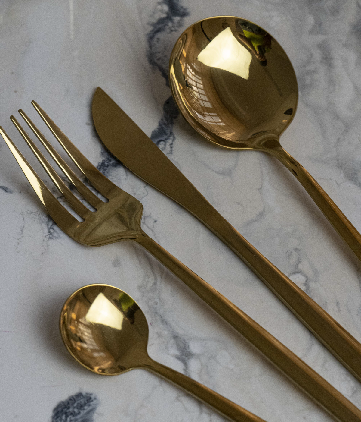 Cubiertos Classic dorados