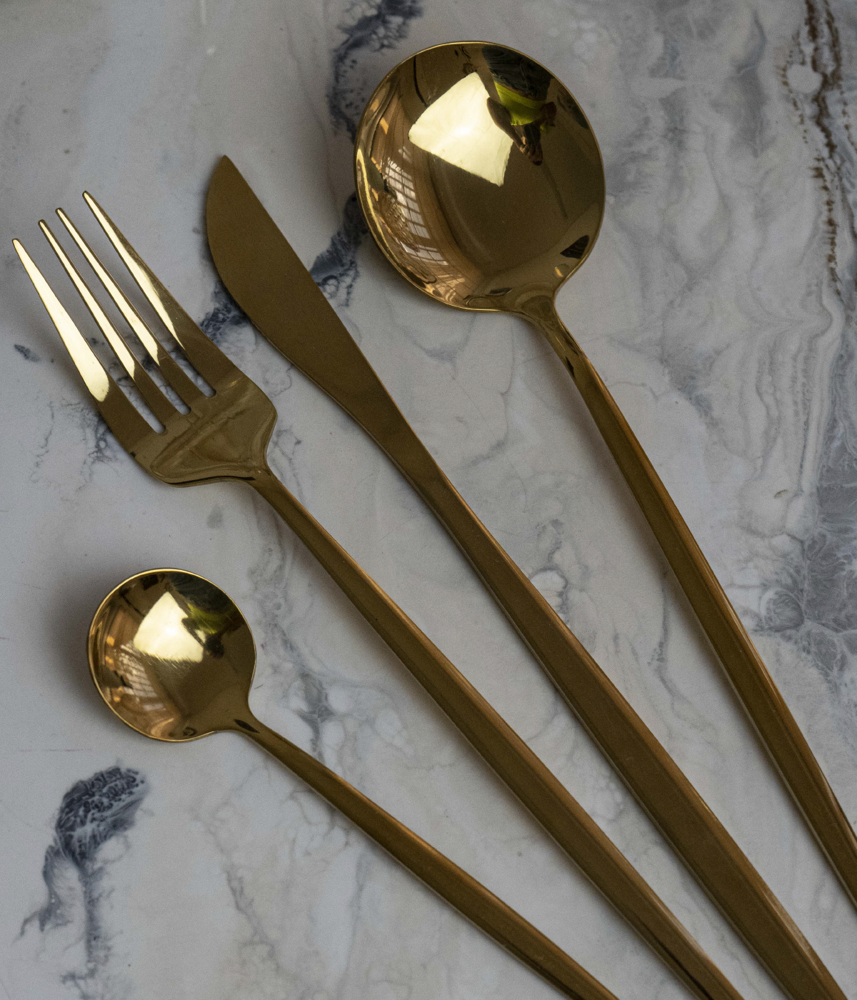 Cubiertos Classic dorados