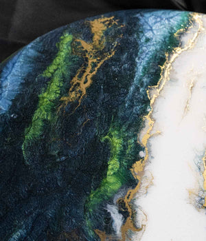 Cuadro Vida en Saturno Boreal en resina, hecho a mano por Dammar